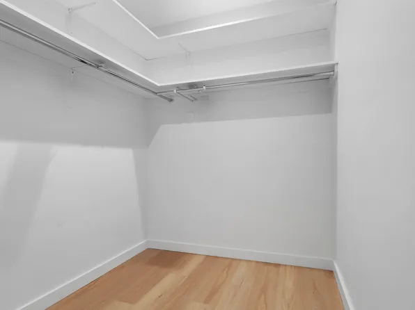 16 West Street image 11 of 22