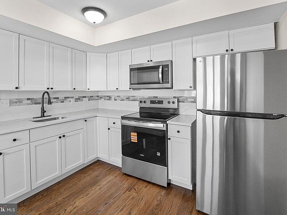 5th image of 149 Greentree Rd