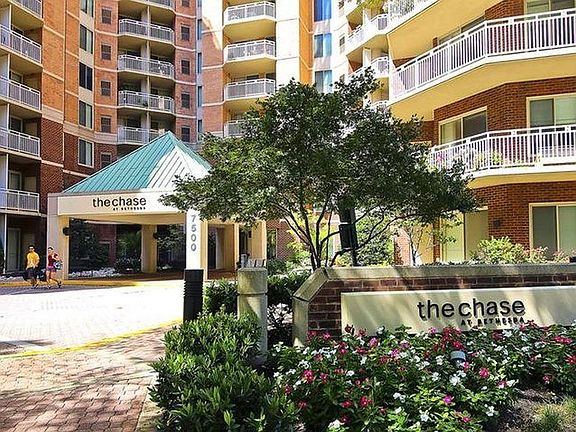 2nd image of 7500 Woodmont Ave APT 613