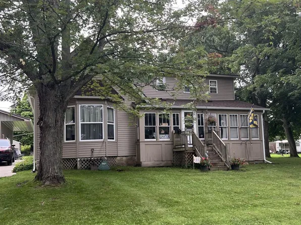 2173 Mitchell Lake Rd, Attica, MI 48412