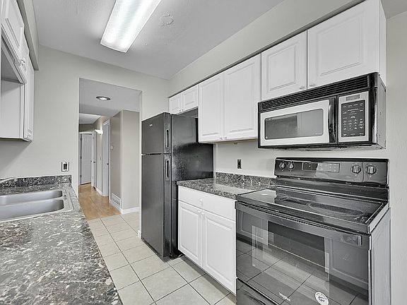 2nd image of 17630 E Loyola Dr Unit 1832L