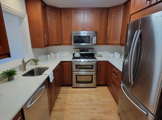 625 W Deming Pl #4E, Chicago, IL 60614