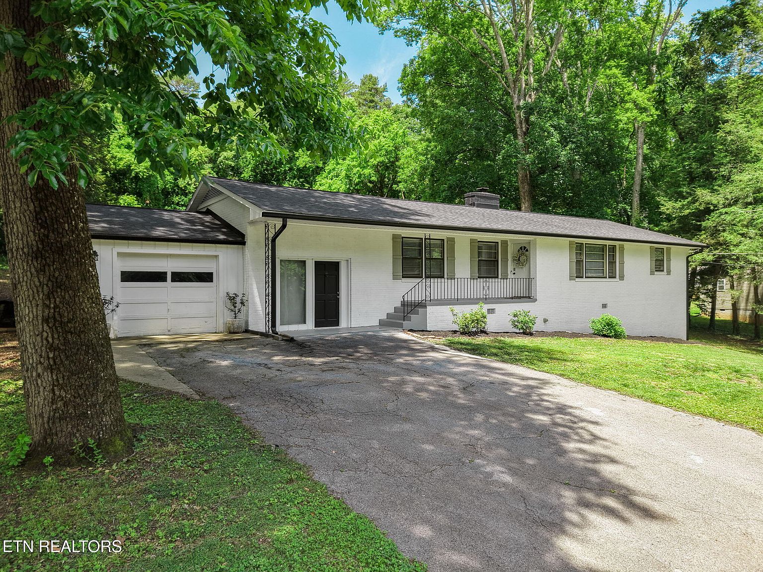 5821 Briercliff Rd, Knoxville, TN 37918 | MLS #1342669 | Zillow