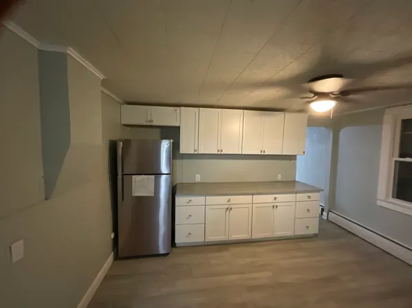 (undisclosed Address), Larksville, PA 18704