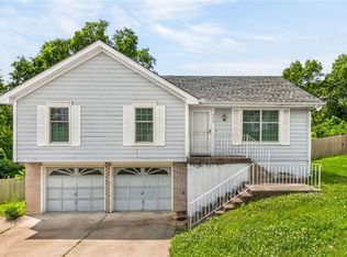 5113 NE 48th St, Kansas City, MO 64119