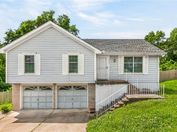 5113 NE 48th St, Kansas City, MO 64119