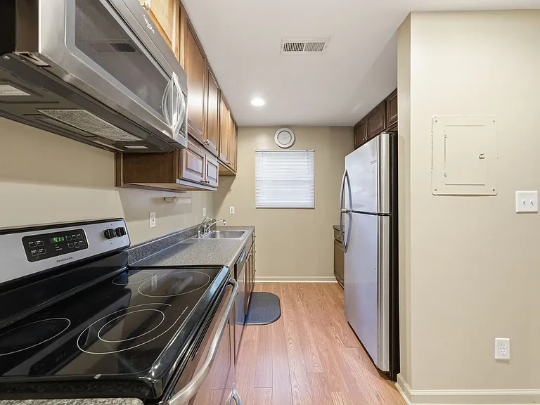 6355 New Market Way — Photo 11