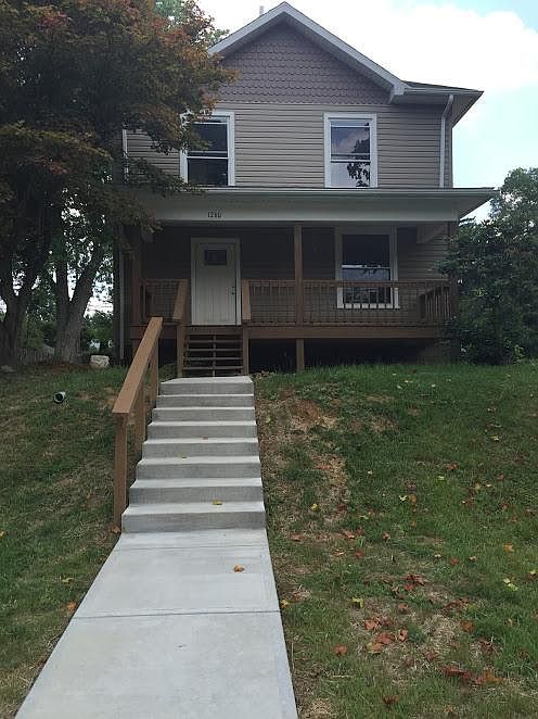 1st image of 1260 N 14th St