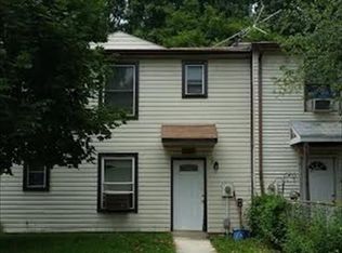 89 Hampshire Rd, Sicklerville, NJ 08081