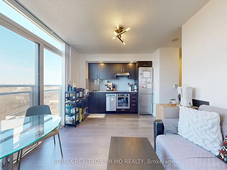 255 Village Green Sq #808 — Photo 17