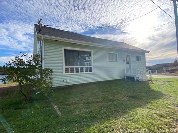 521 Wellington Rd, Blacks Harbour, NB E5H 1C7