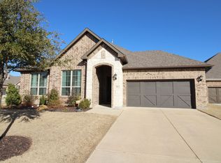311 Gardinia Ln, Mansfield, TX 76063