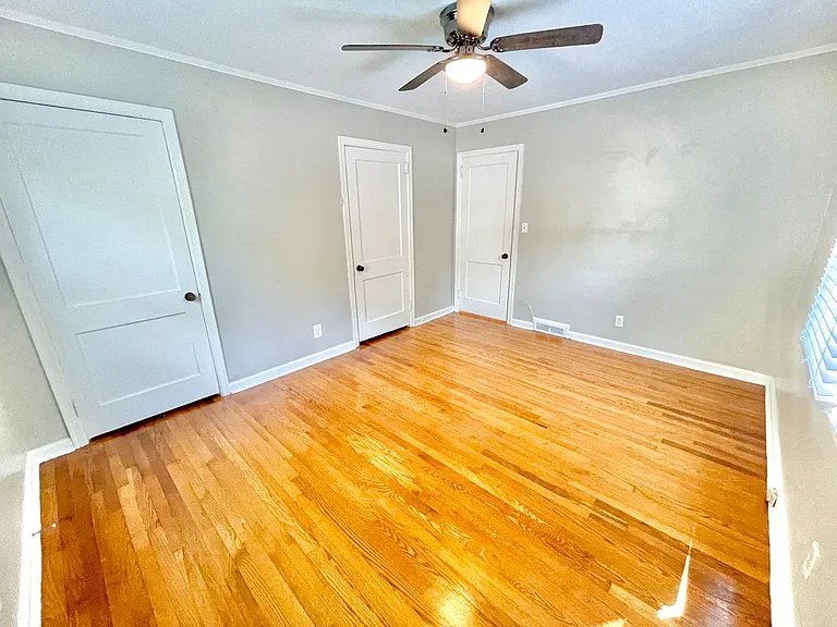 2306 Dellwood Dr — Photo 30