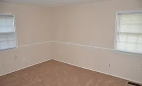 1607 Morehead Ave — Photo 8