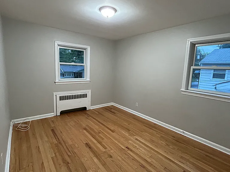 383 Jefferson Ave — Photo 7