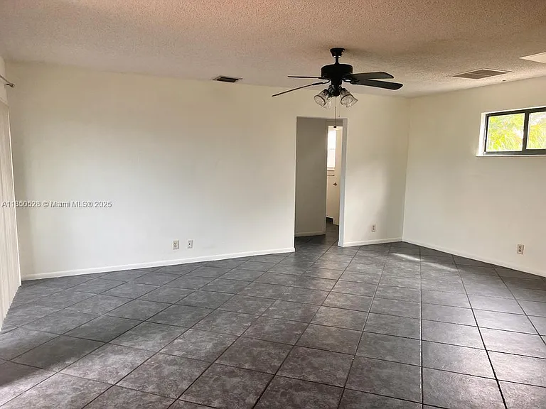 17 Crossings Cir #E — Photo 17