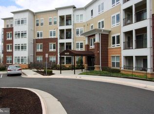 9430 Silver King Ct UNIT 108, Fairfax, VA 22031