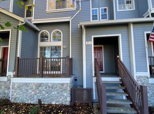 484 E East St, Benicia, CA 94510