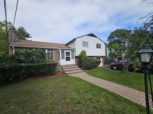 56 Great Meadow Rd, Newton, MA 02459