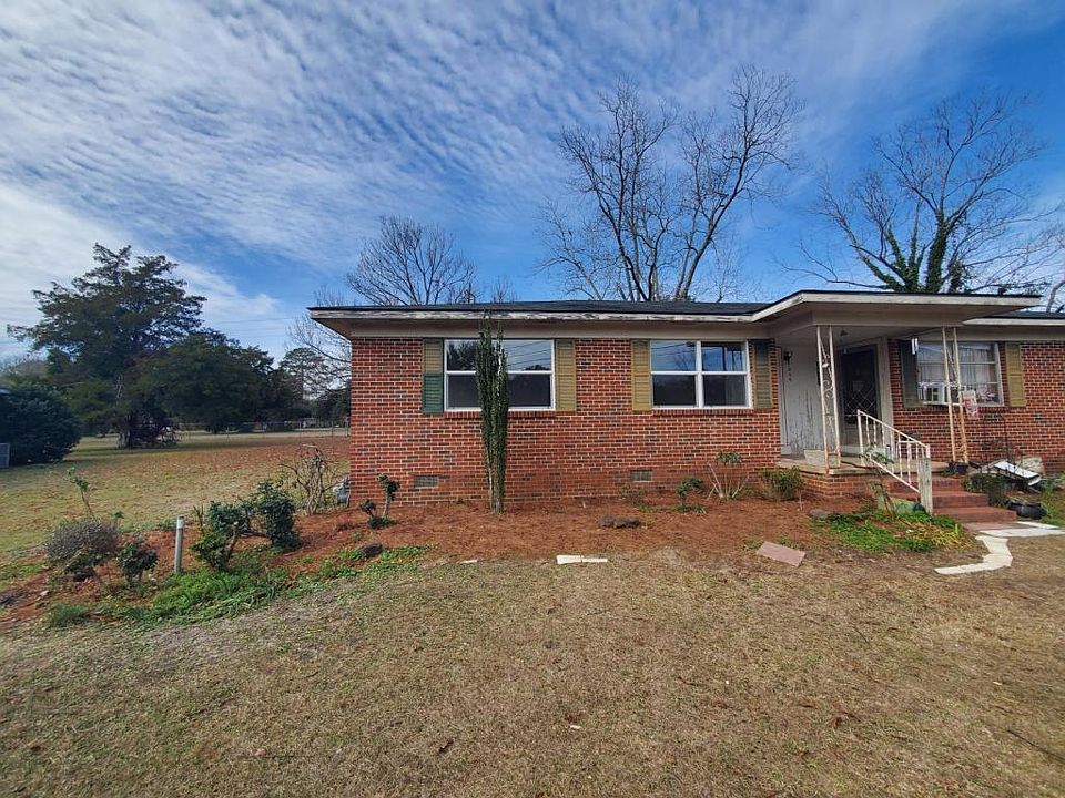 1035 Morrow St, Elba, AL 36323 | Zillow