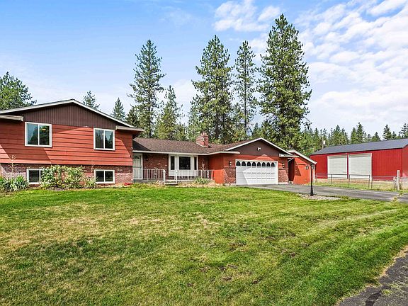 3rd image of 27509 N Bear Lake Rd