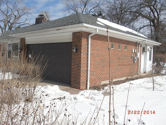 3rd image of 8719 Lockwood Ave