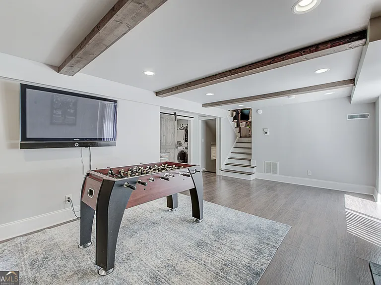 209 Cedar Dr — Photo 21