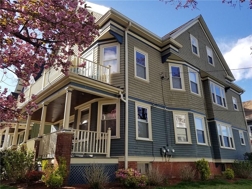 1st image of 248 Cypress St