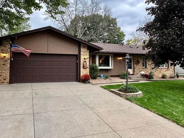 873 Whitney Dr, Apple Valley, MN 55124