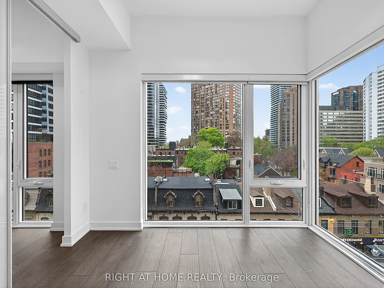 3 Gloucester St #512 — Photo 16