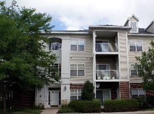 3317 Stratford Ct UNIT 1C, Lake Bluff, IL 60044