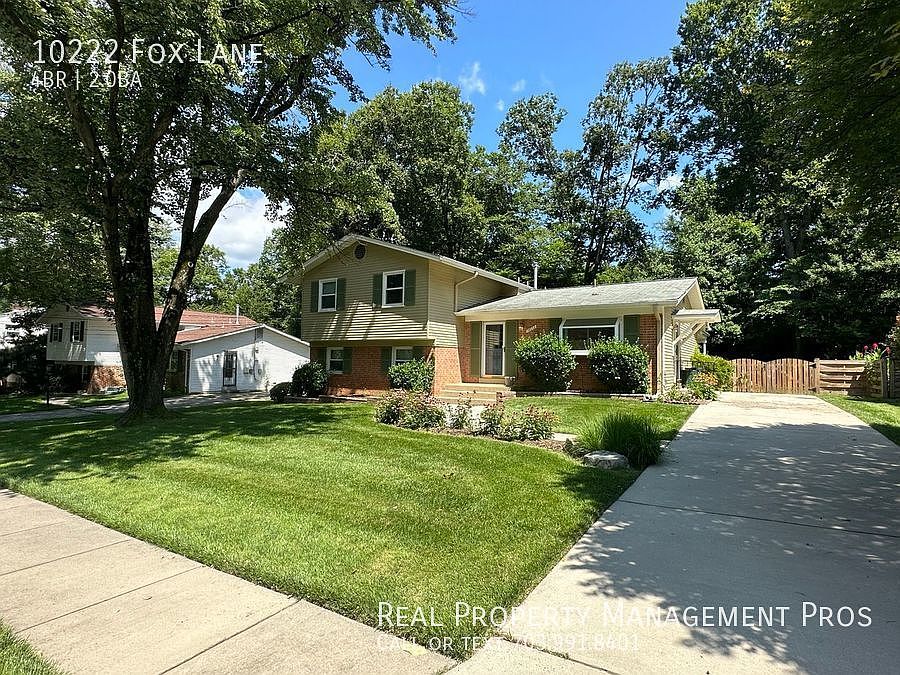 1st image of 10222 Fox Ln