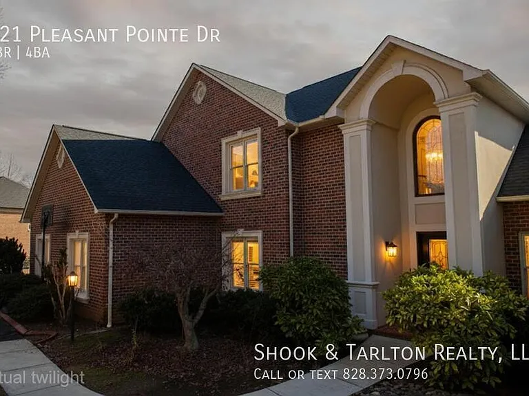 121 Pleasant Pointe Dr — Photo 2