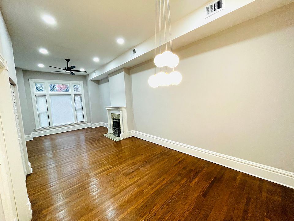 1st image of 706 S Claremont Ave #1