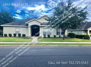 4955 NW 21st St, Gainesville, FL 32605