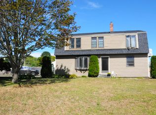3 Rio Dr, Gloucester, MA 01930