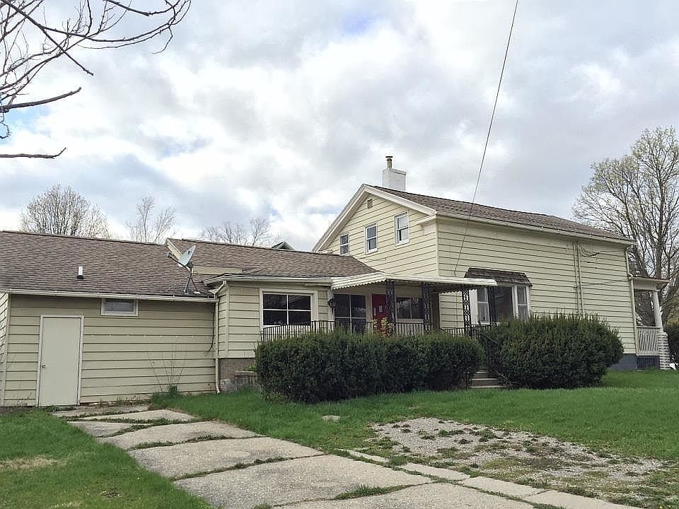 2nd image of 326 Toledo St