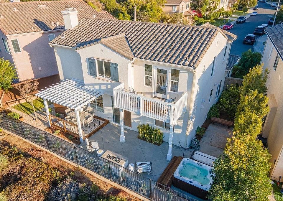 1st image of 4105 Calle Mar De Ballenas