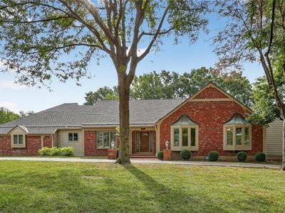 10329 Mohawk Ln, Leawood, KS, 66206