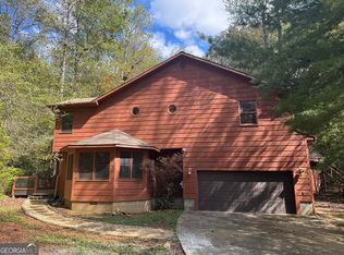 330 Pine Grove Dr, Blue Ridge, GA 30513
