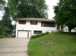 3824 17th Ave NW, Rochester, MN 55901