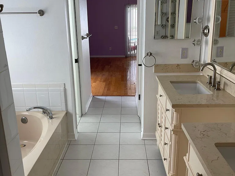 2510 Brimhollow Dr — Photo 6