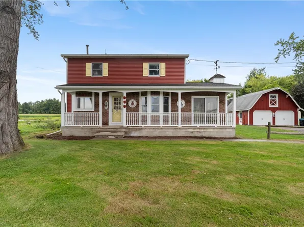 209 Collamer Rd, Hilton, NY 14468