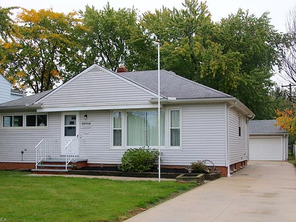 2nd image of 30950 Willowick Dr