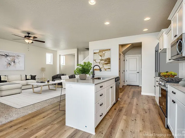 3068 N Laughridge Ave — Photo 6