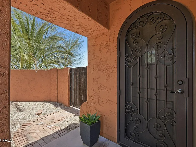 7235 S Golfside Ln — Photo 6