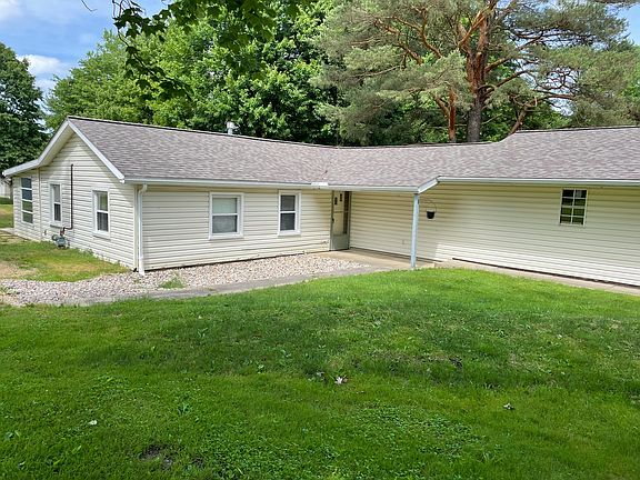 4th image of 1481 Gangl Dr