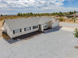 12255 Desert Ranch Rd, Phelan, CA 92371