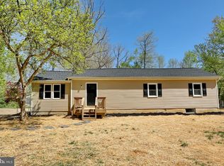 5925 Winters Dr, La Plata, MD 20646