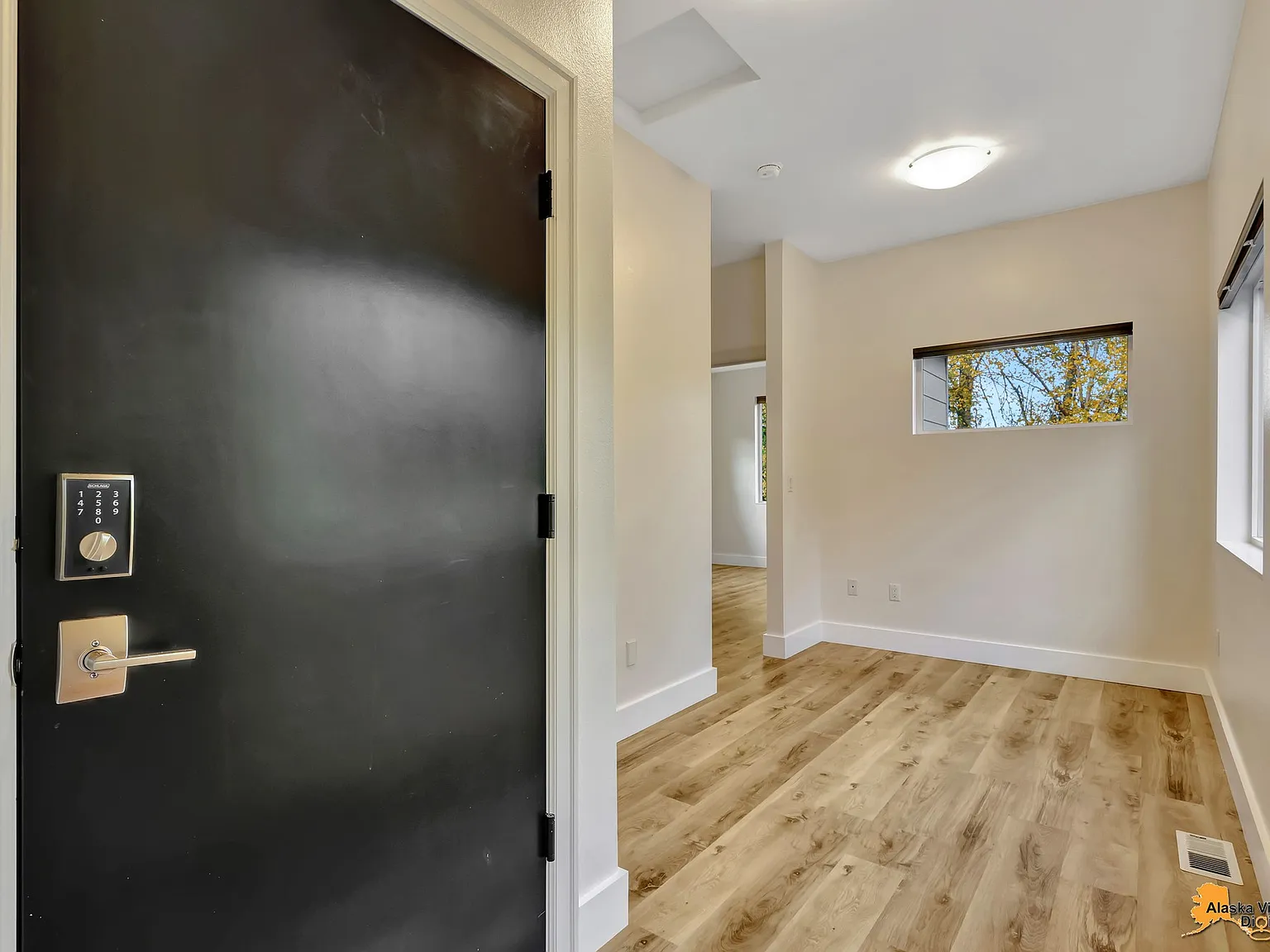 1 bed, 800 sqft, $2,000 — Photo 4